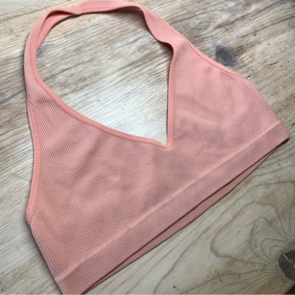 NWOT Ribbed Halter Bralette - Picture 4 of 9